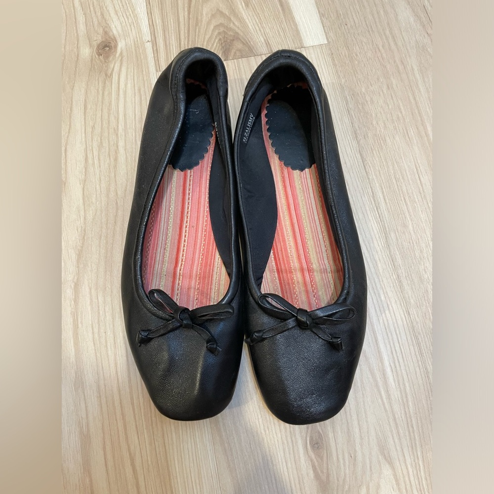 Sam & Libby square toe ballet flats